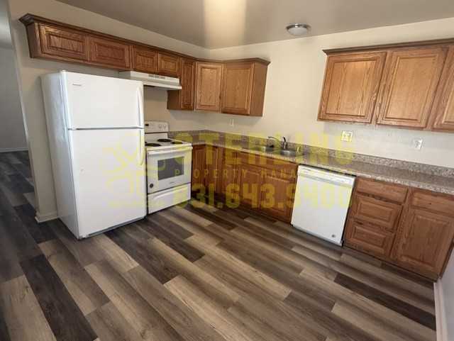 83 Castro Street - Salinas - Photo 3 of 10