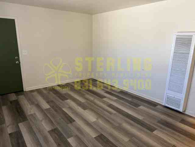 83 Castro Street - Salinas - Photo 6 of 10