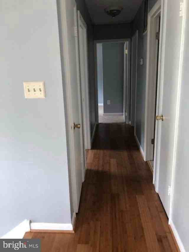 14358 Springbrook Ct - Photo 4 of 8