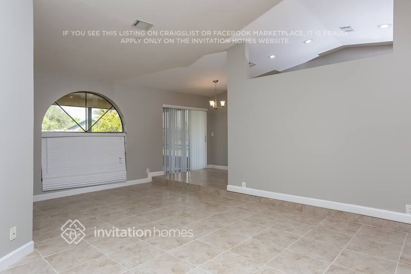 283 Ponce De Leon St - Photo 5 of 20
