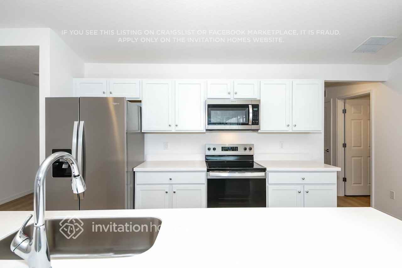 3 Fleet Pl - Photo 6 of 16