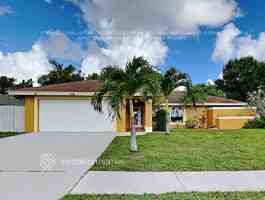 featured image of 116 La Mancha Ave