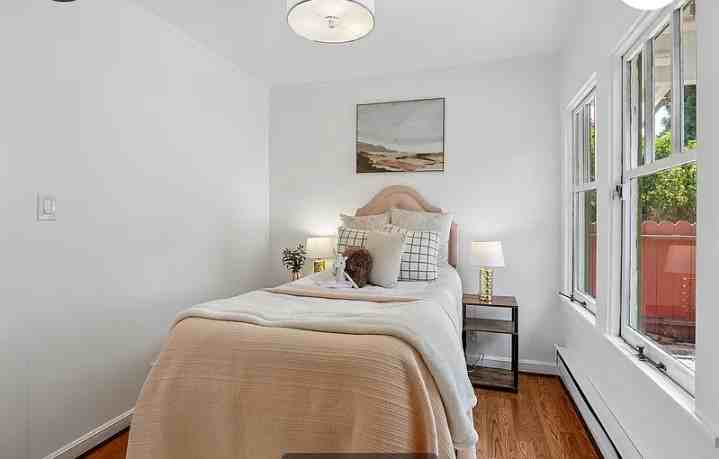 1540 Buena Vista Avenue - Photo 6 of 9