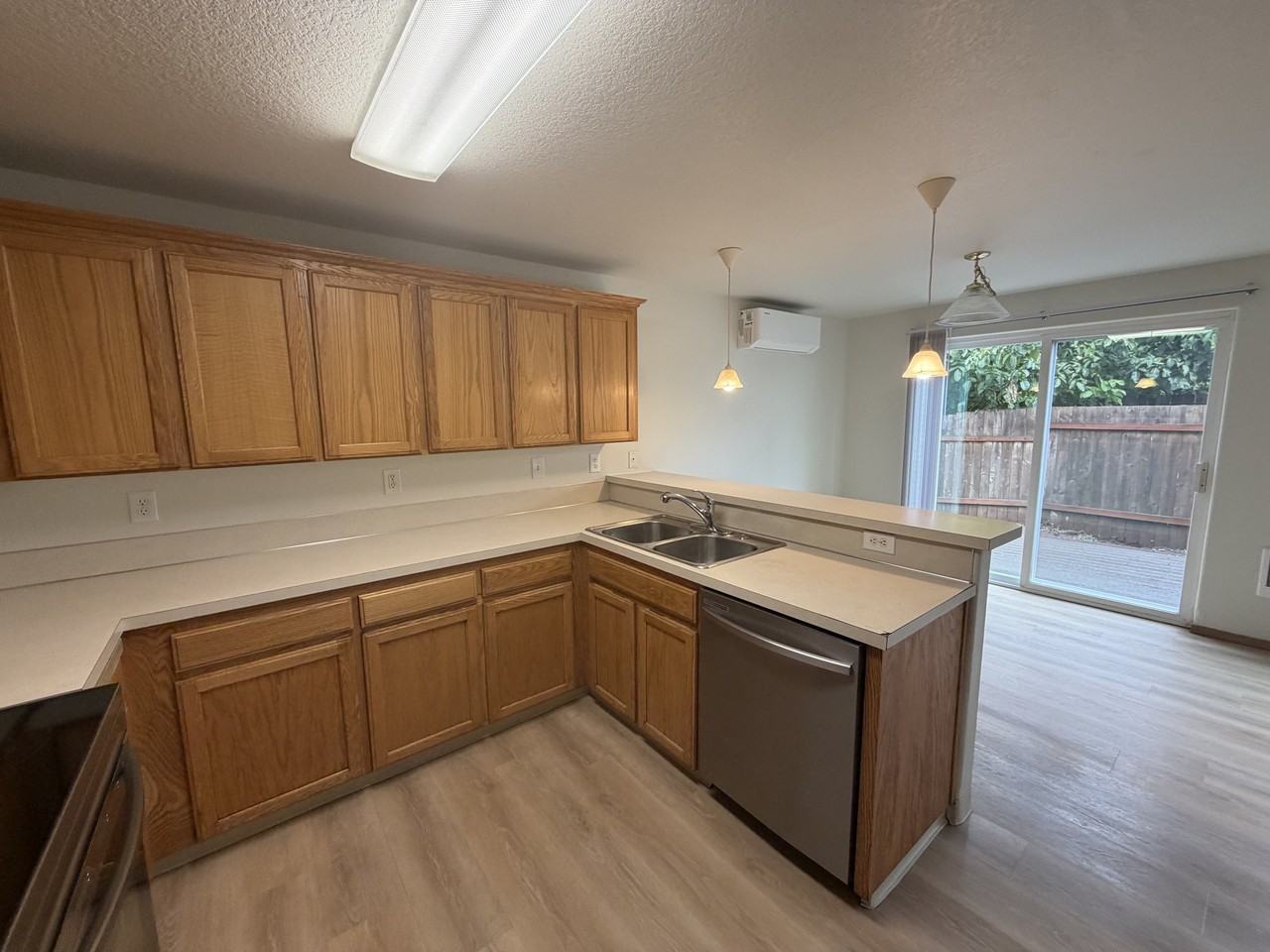 1139 2nd St Nw #1 - Photo 6 of 42