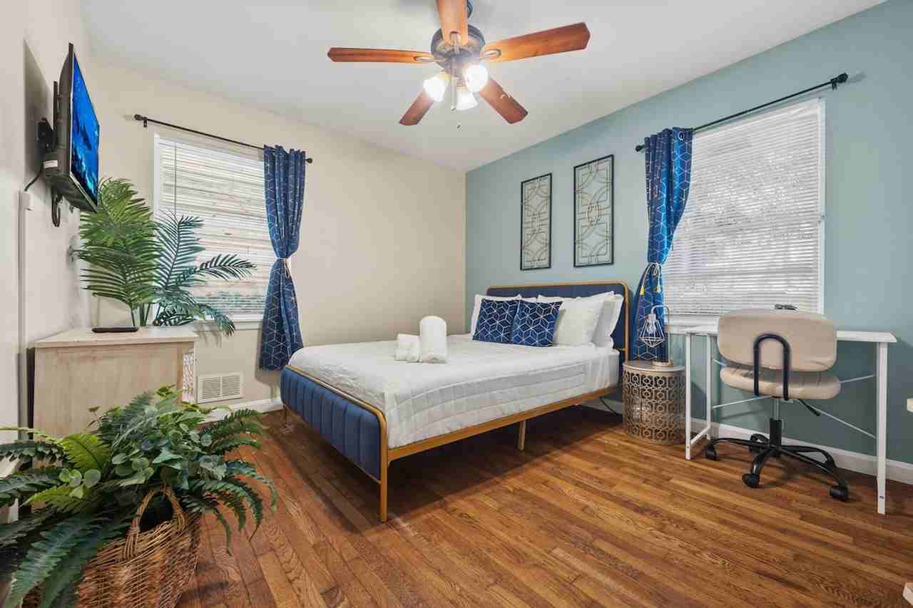 2160 Lenox Rd Ne #1609588P - Photo 7 of 27