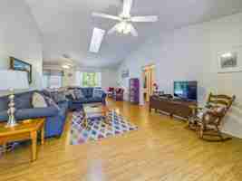 featured image of 31 Mckenzie Dr