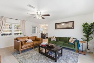 5 Halifax Ln - Photo 1 of 1