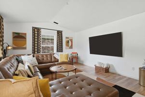 featured image of 1405 Camellia Dr