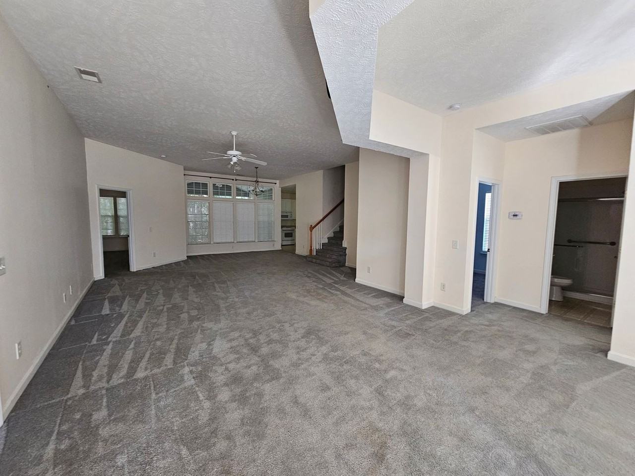 413 Cypress Dr - Photo 2 of 21