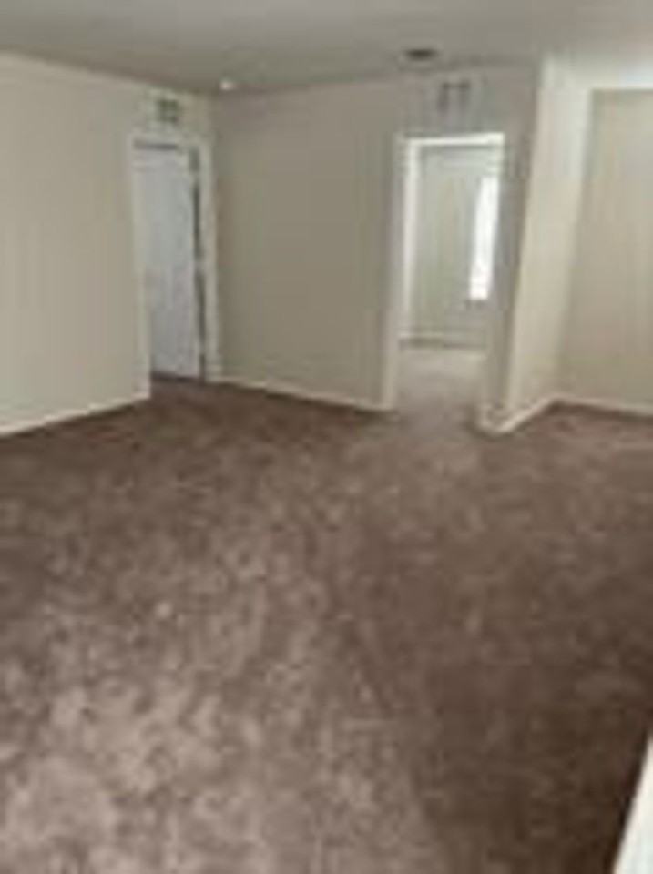 156 Purple Sandpiper Ln - Photo 4 of 23
