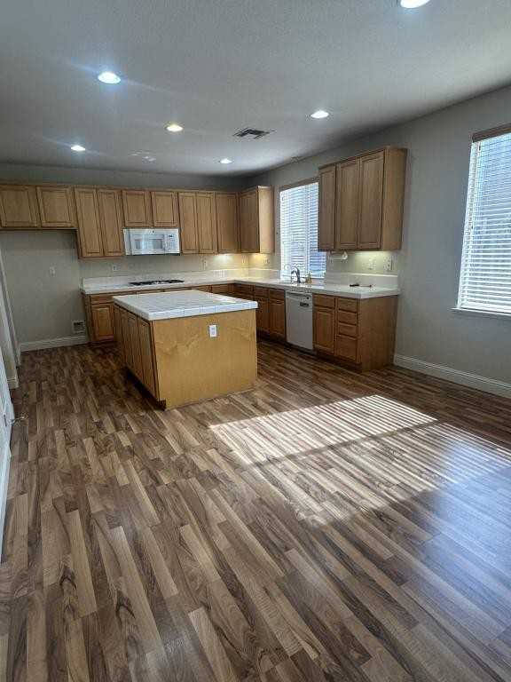 2734 Ledgestone Ln - Photo 5 of 12