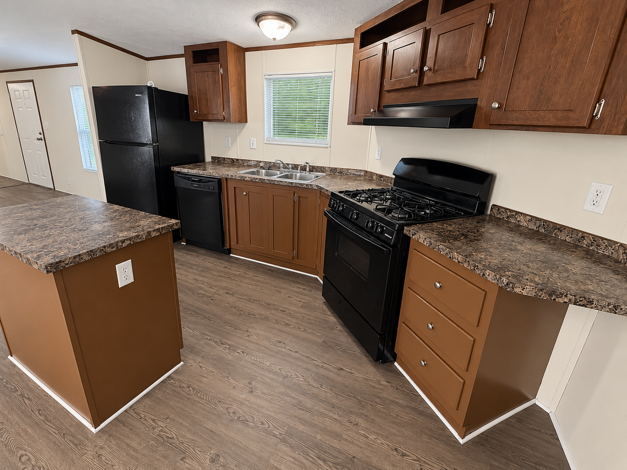 15819 Charlemagne Ave W #323 - Photo 7 of 25