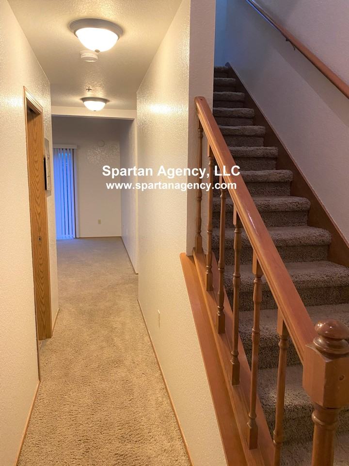 131 23rd Avenue Southeast #A - Photo 2 of 18
