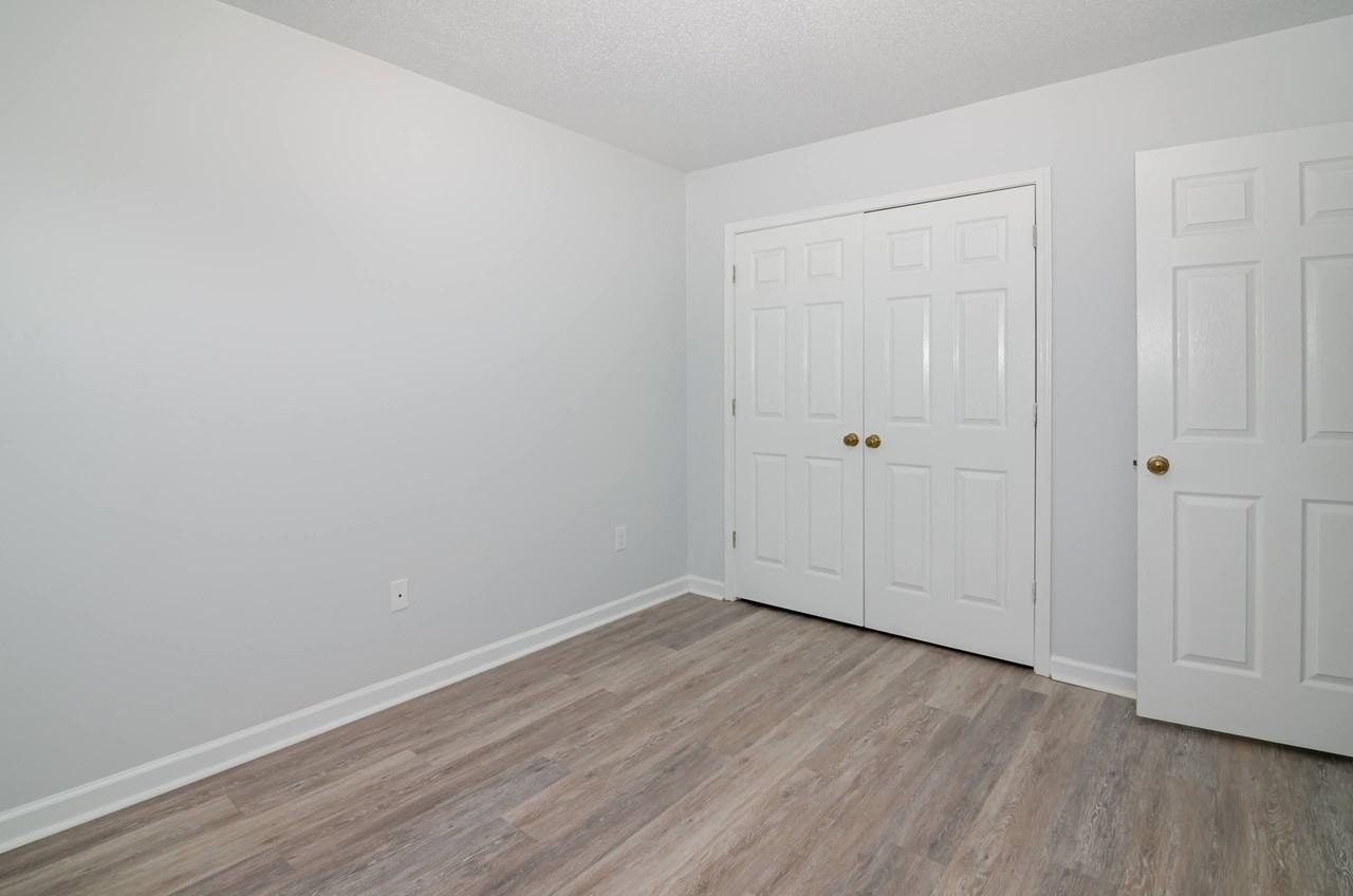 700 Simpson Rd #12 - Photo 4 of 10