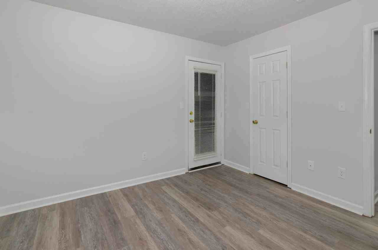700 Simpson Rd #12 - Photo 7 of 10