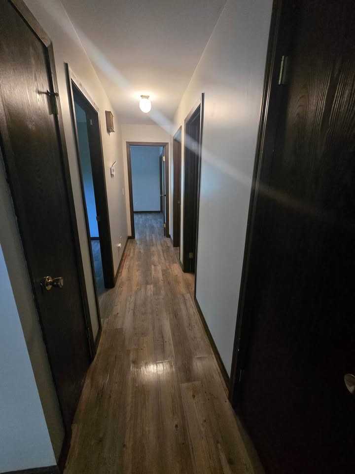1525 Dilloway Dr - Photo 3 of 10