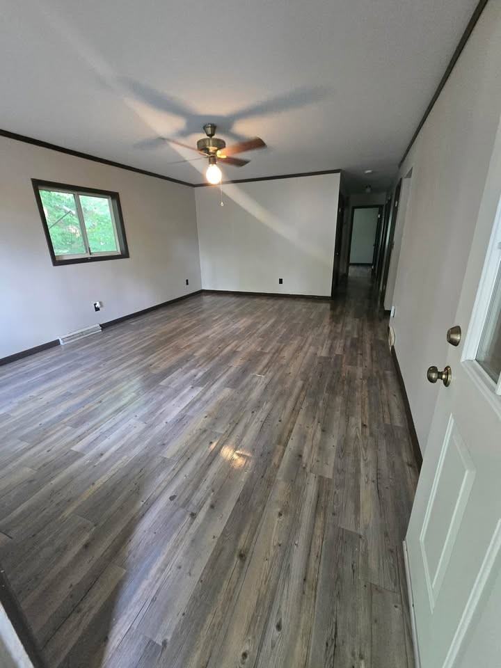 1525 Dilloway Dr - Photo 5 of 10