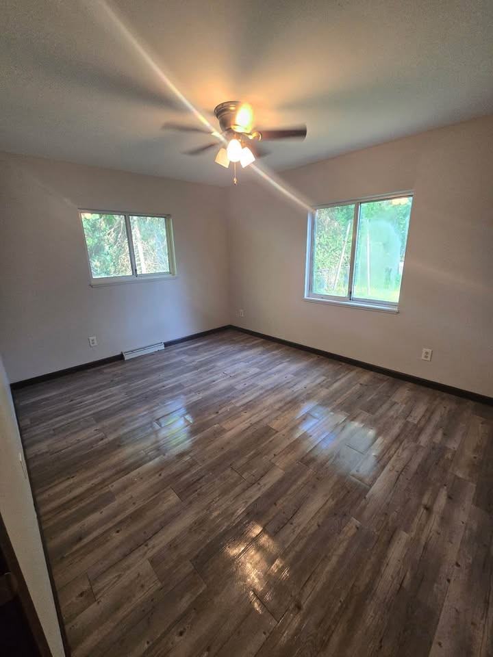 1525 Dilloway Dr - Photo 7 of 10
