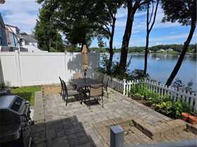103 Arnolds Neck Dr - Photo 1 of 1