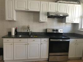 featured image of 949 E Sanger St