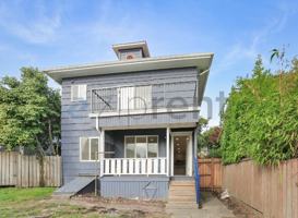 featured image of 3052 22nd Ave W #B