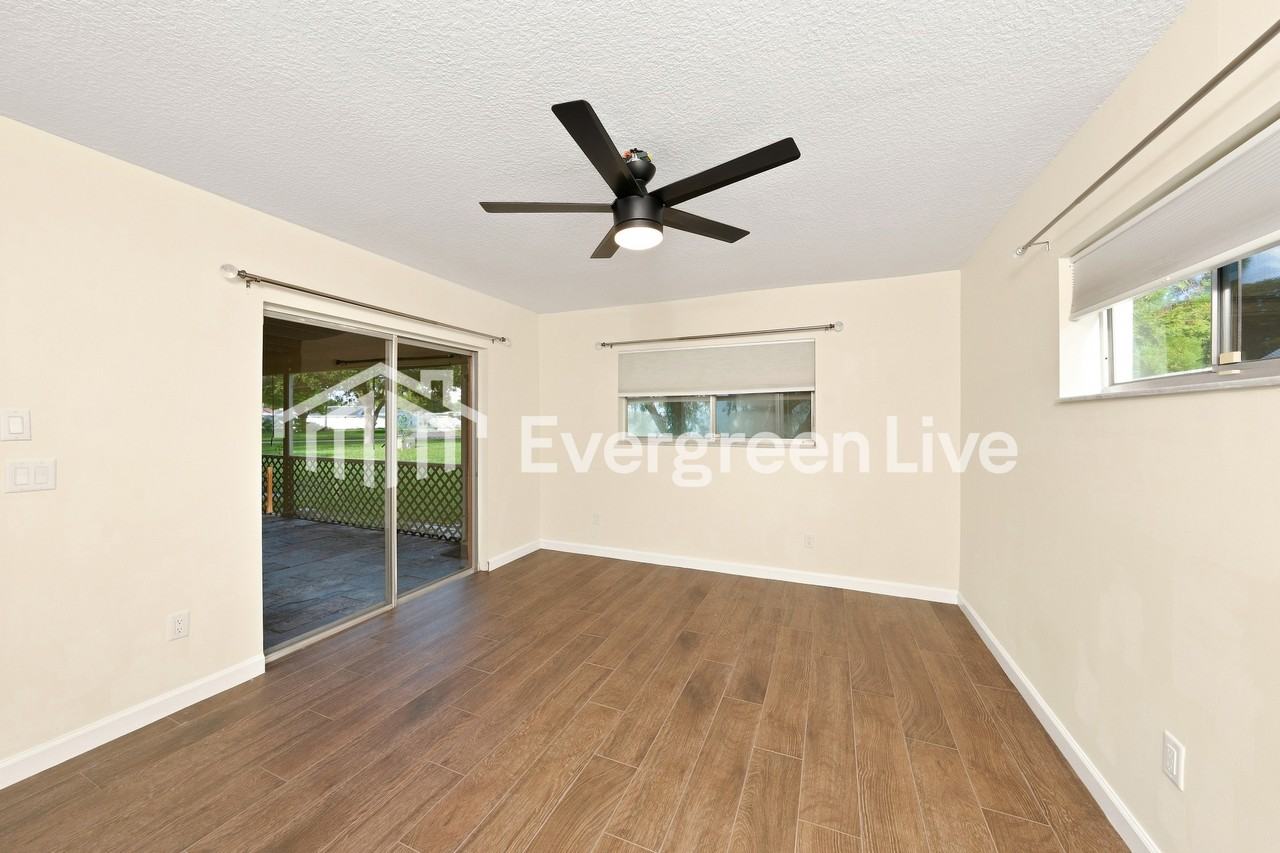 9198 Sw 5th St #C - Photo 3 of 15