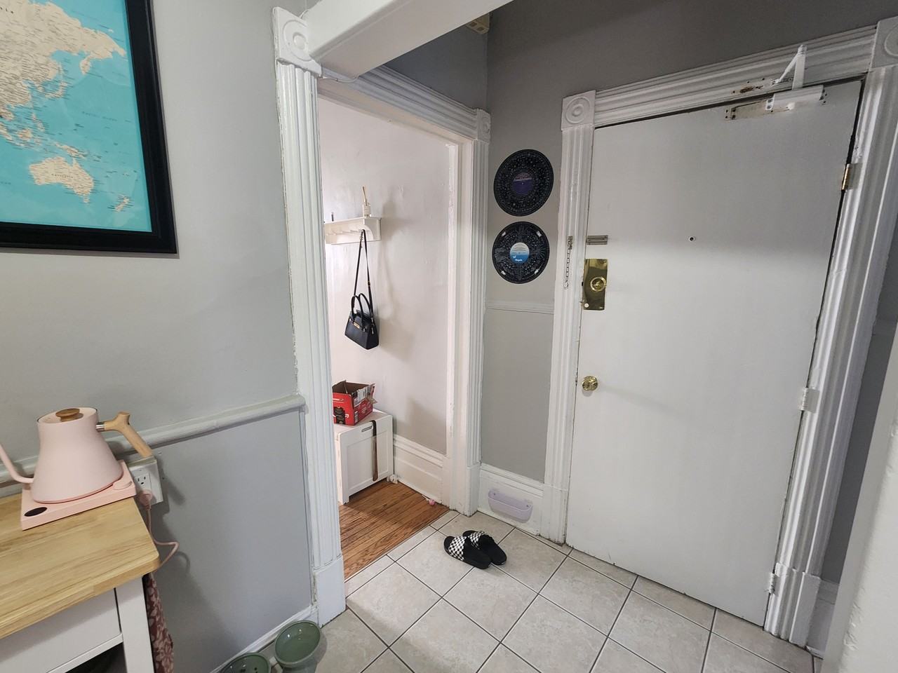 379 Bronson Avenue - Photo 6 of 10