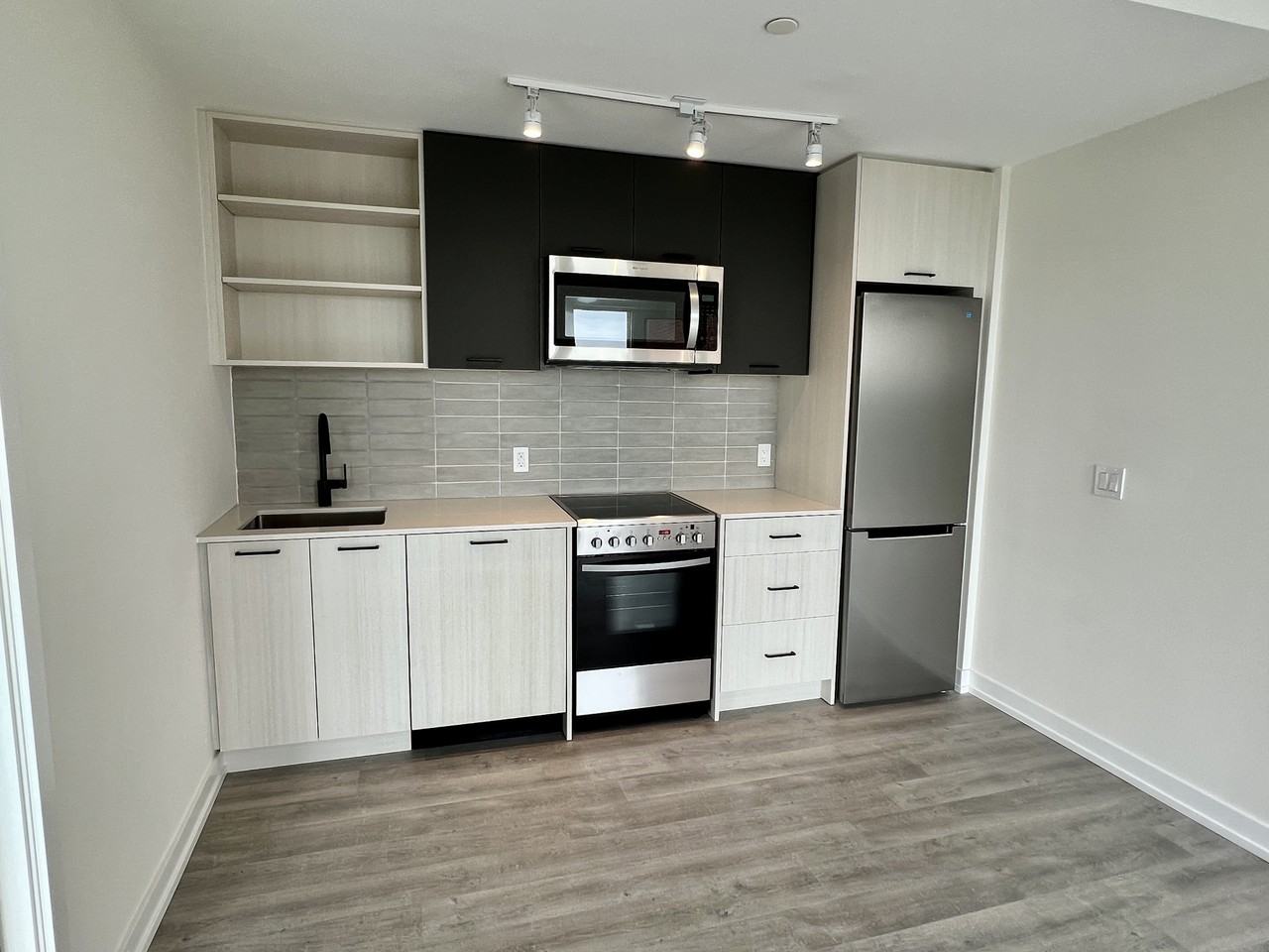 2300 Saint Clair Avenue West #703 - Photo 2 of 17