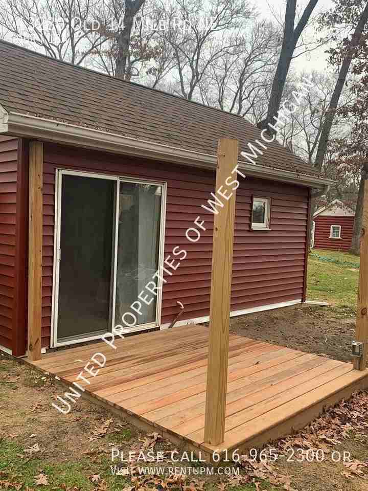 13280 Old 14 Mile Rd Ne - Photo 2 of 10
