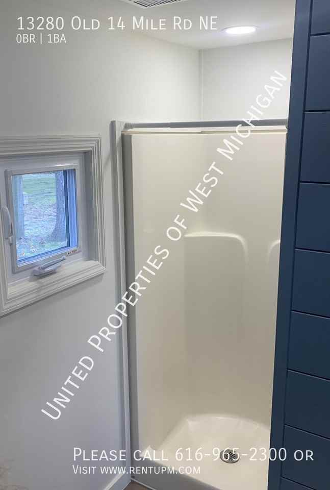 13280 Old 14 Mile Rd Ne - Photo 4 of 10