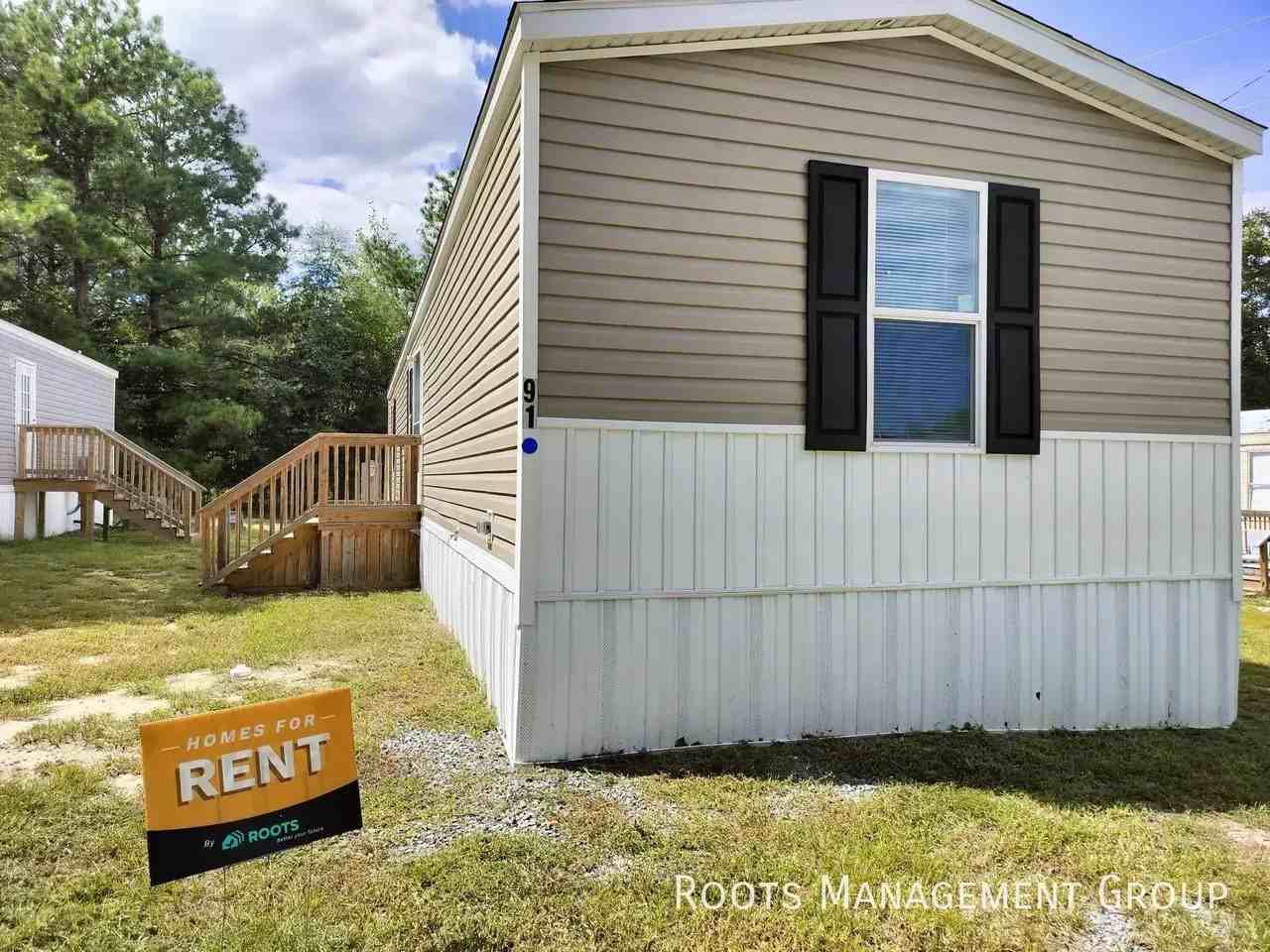 91 Connie Ct #91C - Photo 3 of 23