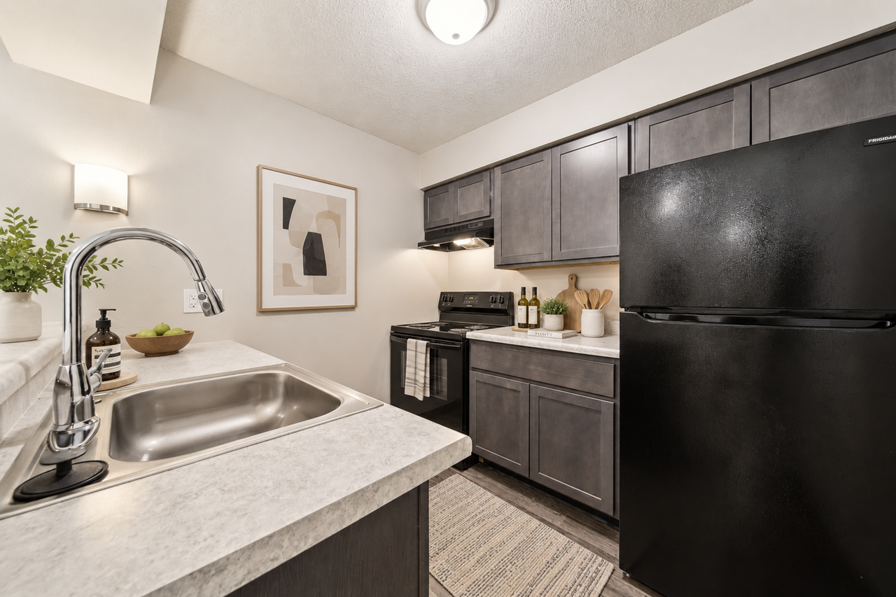 Fox Grove Apartments - Photo 3 of 33