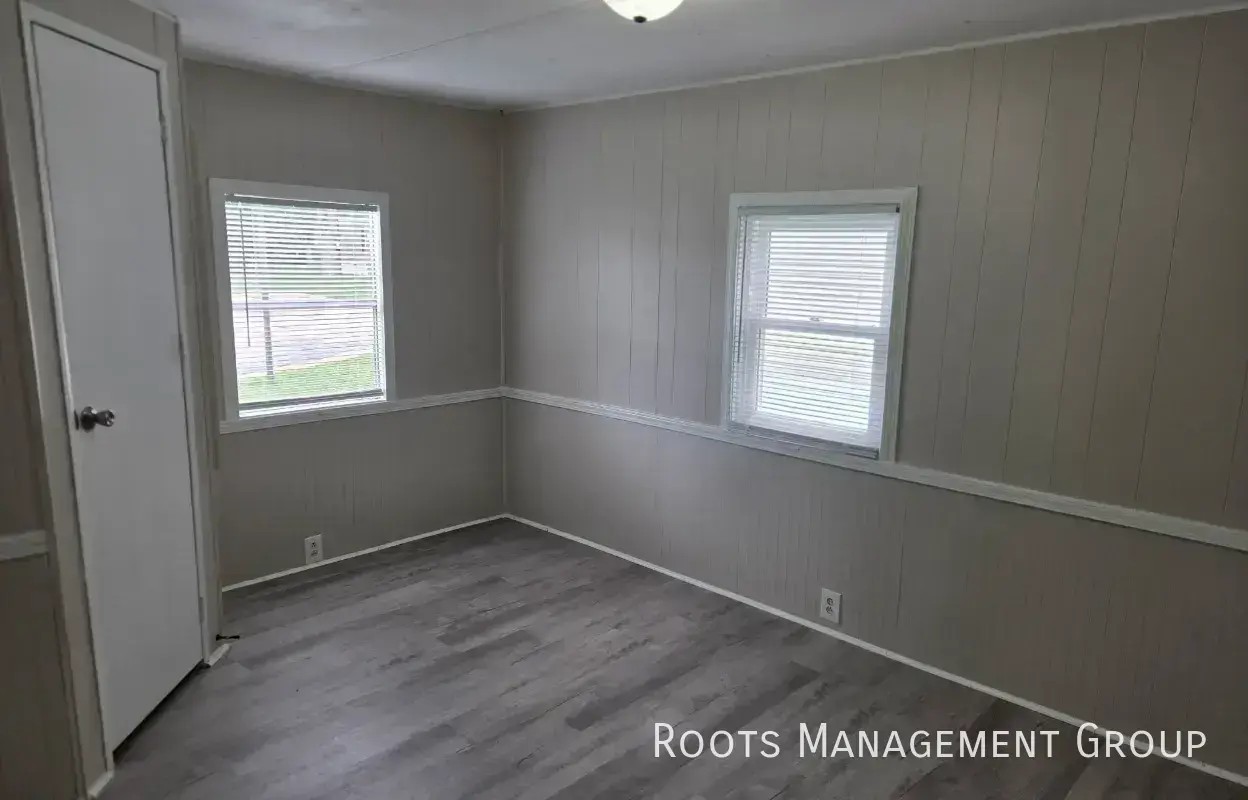 13062 Allen Ct #56 - Photo 6 of 11