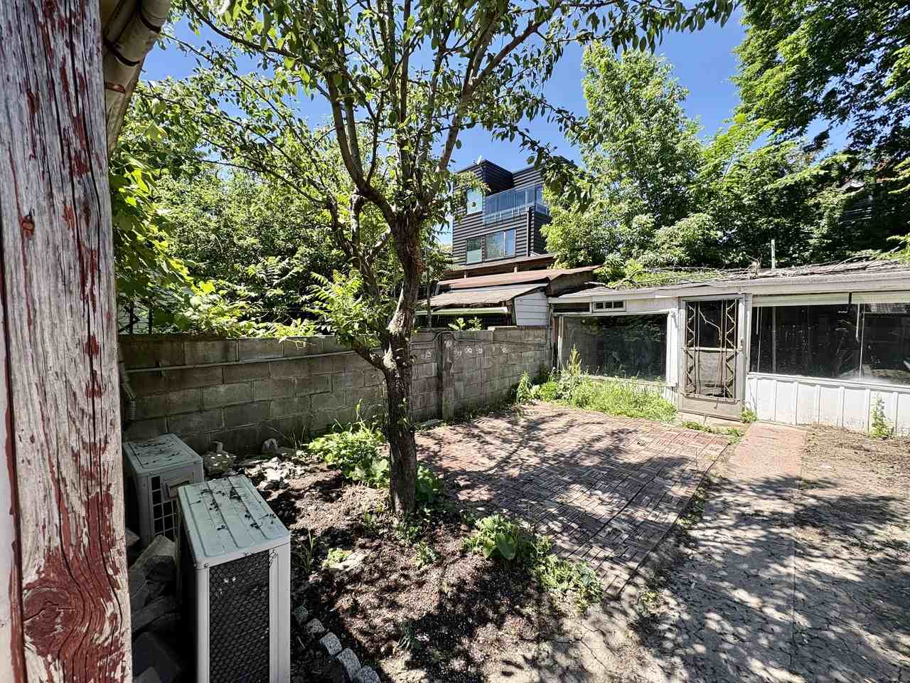 36 Mitchell Avenue - Photo 2 of 31
