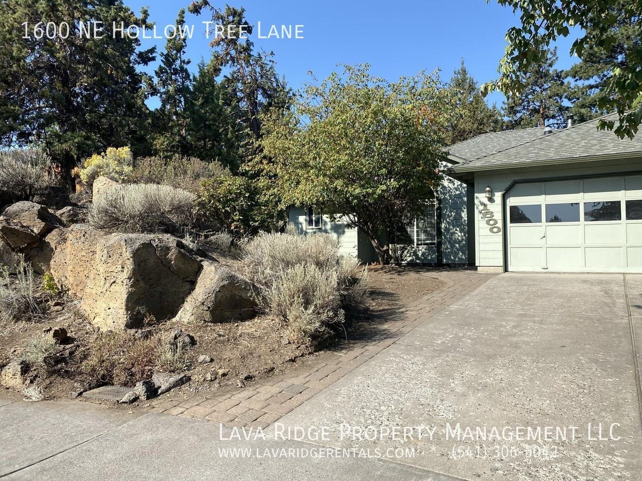 1600 Ne Hollow Tree Ln - Photo 3 of 28
