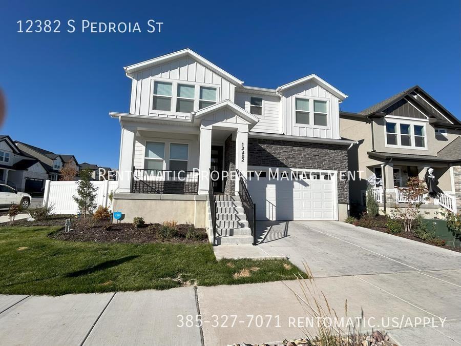 12382 S Pedroia St - Photo 3 of 50