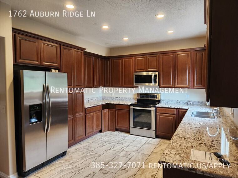 1762 E Auburn Ridge Ln - Photo 7 of 50