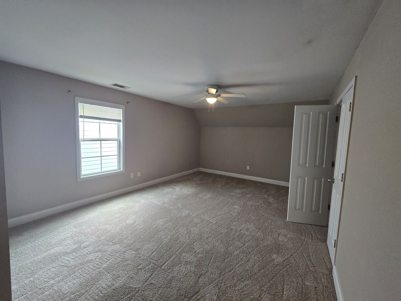 105 E Paces Dr #1 - Photo 5 of 24
