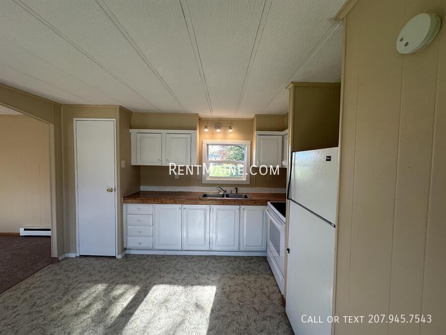 329 Corinth Rd #3 - Photo 3 of 18
