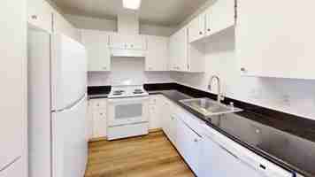 featured image of 390 Alameda Del Prado #390A