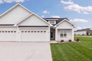 featured image of 715 South Division Street