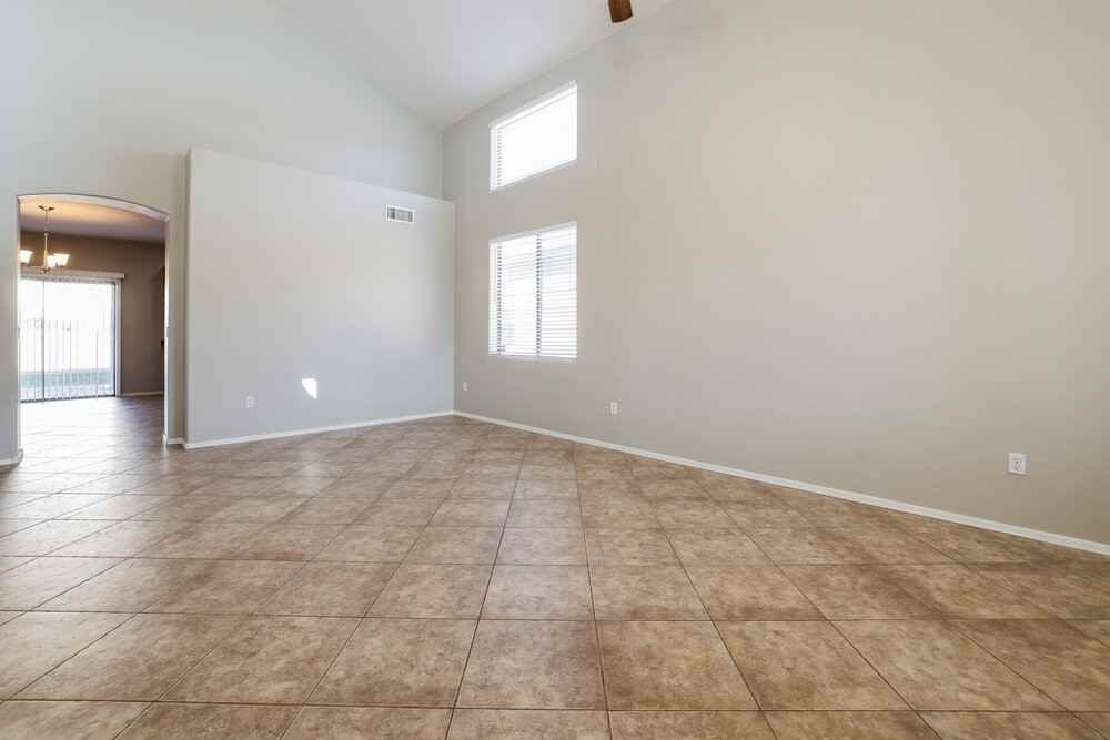 12677 E Nona Ln - Photo 4 of 17