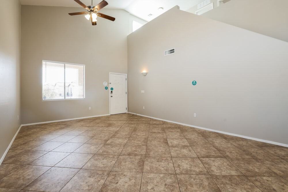 12677 E Nona Ln - Photo 5 of 17