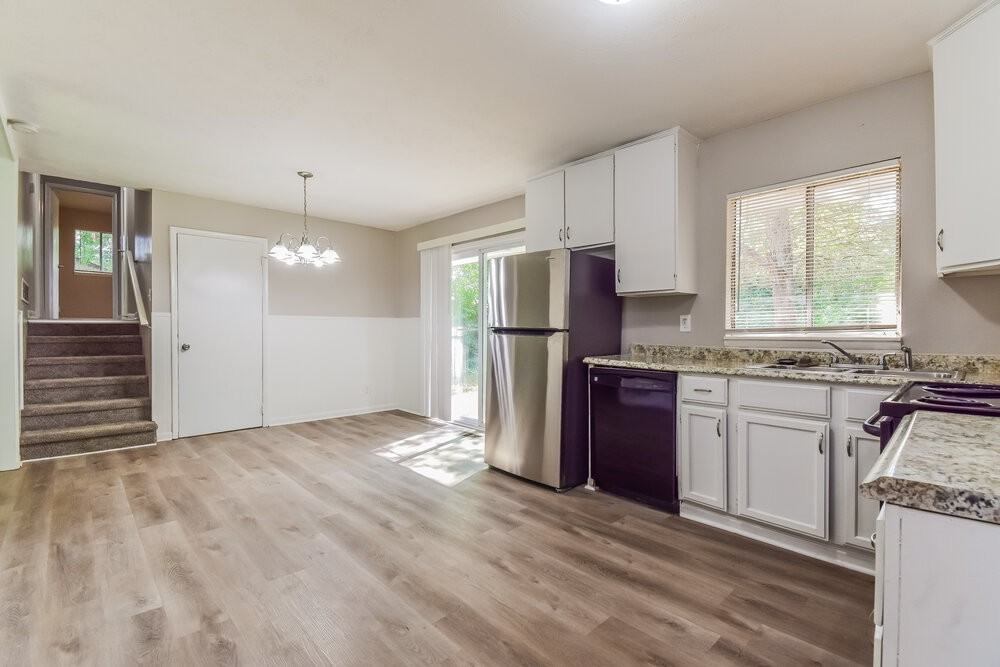 6681 Green Meadows Ln - Photo 7 of 17