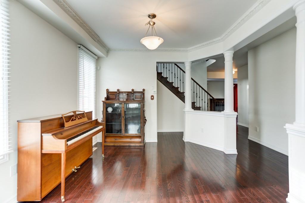 126 Rizal Ave - Photo 5 of 29