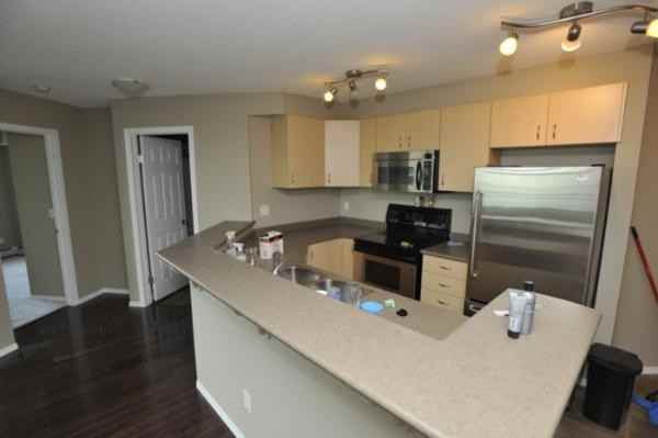 6 6 Avenue Southwest - Photo 7 of 19