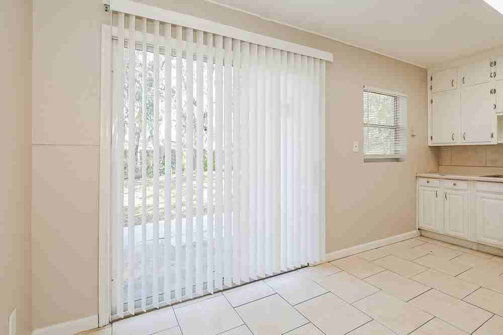 417 Hayton Ave - Photo 7 of 19
