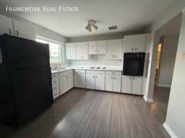 featured image of 1687 Reed St #4