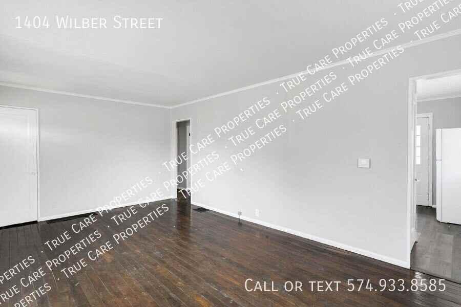 1404 Wilber St - Photo 5 of 19