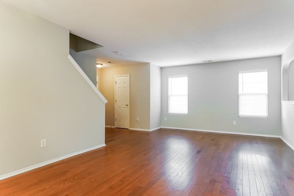 2232 Ballston Pl - Photo 6 of 19